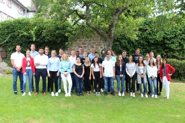 GLS begrüßt Auszubildende und Dual Studierende Bild: GLS begrüßt Auszubildende und Dual Studierende