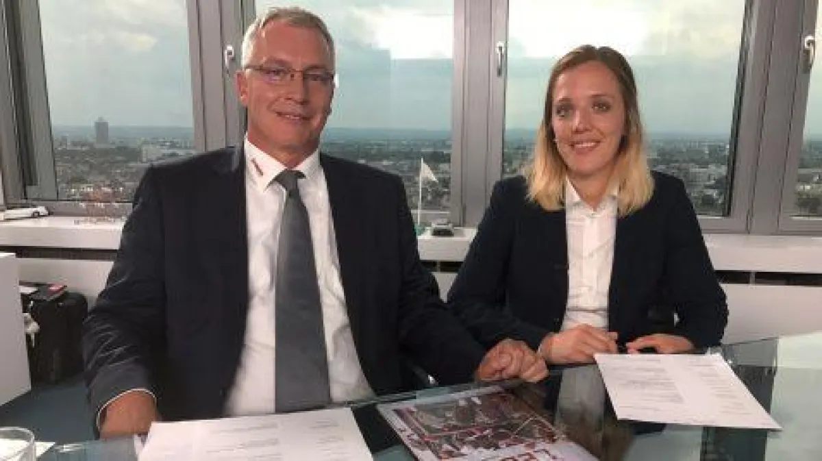 Führen die Interviews mit den Bewerbern: Martin Schmid und Anna Massow von eismann.