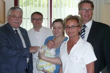 Bild: Stadtwerke Hilden unterstützen den "Sicheren Babyschlaf"