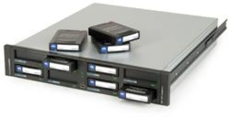 Tandberg Data präsentiert RDX QuikStation Bild: Tandberg Data präsentiert RDX QuikStation