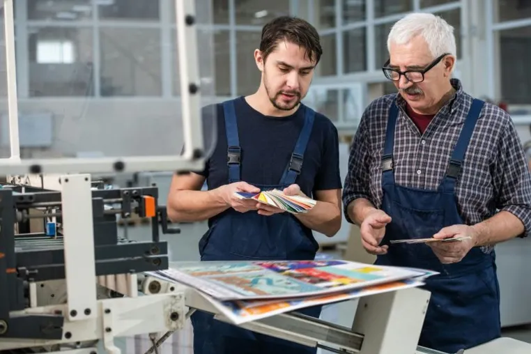 Bild: Ein Arbeitgeber fürs Leben? IAB-Studie korrigiert hartnäckiges Klischee