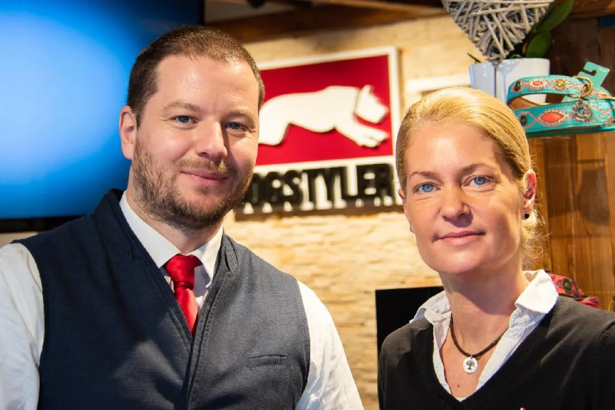DOGSTYLER(R) Franchisenehmer Jens Möllmann mit Gründerin Birte Dahlhoff