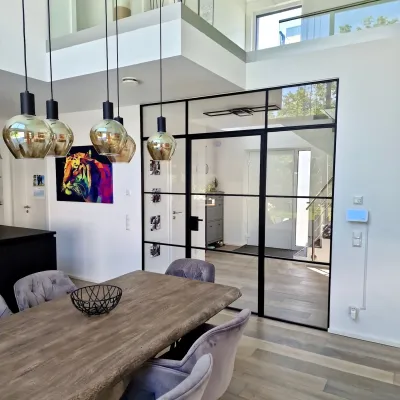 Lofttüren als Gestaltungselement in modernen Wohnungen Bild: Lofttüren als Gestaltungselement in modernen Wohnungen