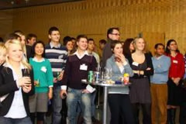 Bild: Mit IB zum Erfolg – Ehemalige berichten über ihren Karriereweg