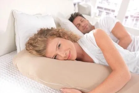 Gute Nacht. Gesunder Schlaf gegen Rücken- und Gelenkbeschwerden Bild: Gute Nacht. Gesunder Schlaf gegen Rücken- und Gelenkbeschwerden