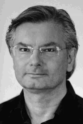 Bild: Olaf Jahnke liest aus seinem neusten Roman "Patientenrache"