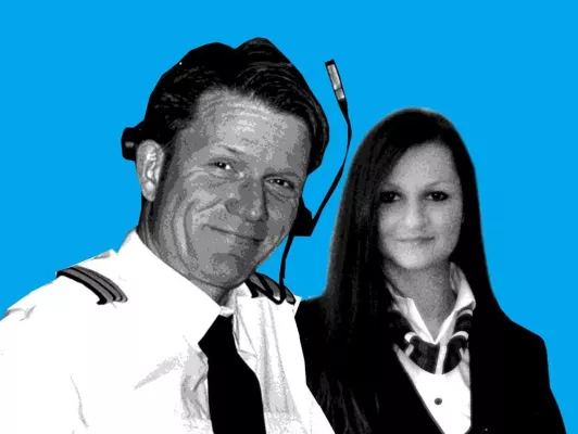 Berufsberatung im School Talks Mobil mit Pilot Pierre Juillerat und Flugbegleiterin Marija Serafimovska Bild: Berufsberatung im School Talks Mobil mit Pilot Pierre Juillerat und Flugbegleiterin Marija Serafimovska