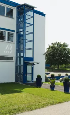LiftTec produziert nach neuer EU Maschinenrichtlinie Bild: LiftTec produziert nach neuer EU Maschinenrichtlinie