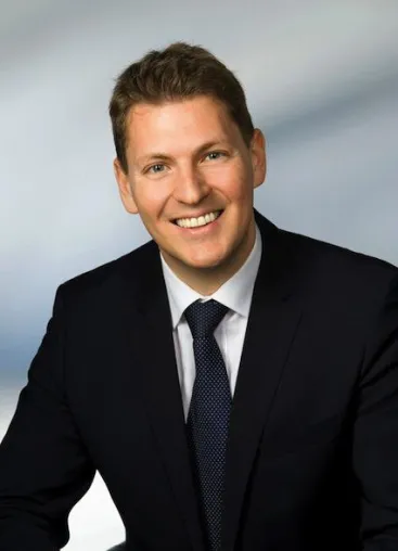 Rechtsanwalt Markus Tschank berät neovoltaic AG bei Kapitalerhöhung – BILD Bild: Rechtsanwalt Markus Tschank berät neovoltaic AG bei Kapitalerhöhung – BILD