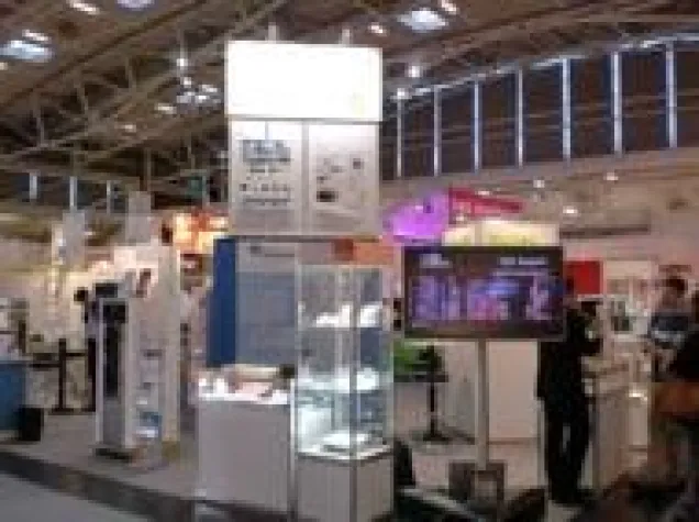 Bild: LichtLogistik Regensburg bringt LED zur IHM München