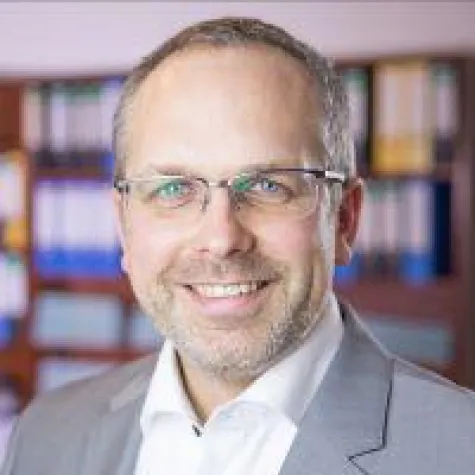 DSGVO 2018 - Fachanwalt erstellt abmahnsicheres Datenschutz-Gutachten für Unternehmen Bild: DSGVO 2018 - Fachanwalt erstellt abmahnsicheres Datenschutz-Gutachten für Unternehmen