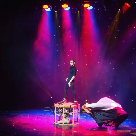 Erste drive-in Illusionsshow in Deutschland Bild: Erste drive-in Illusionsshow in Deutschland