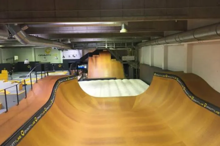 Bild: Zukunft der Actionsporthalle „GravityLab“ ungewiss; Sportbetrieb bleibt vorläufig aufrechterhalten