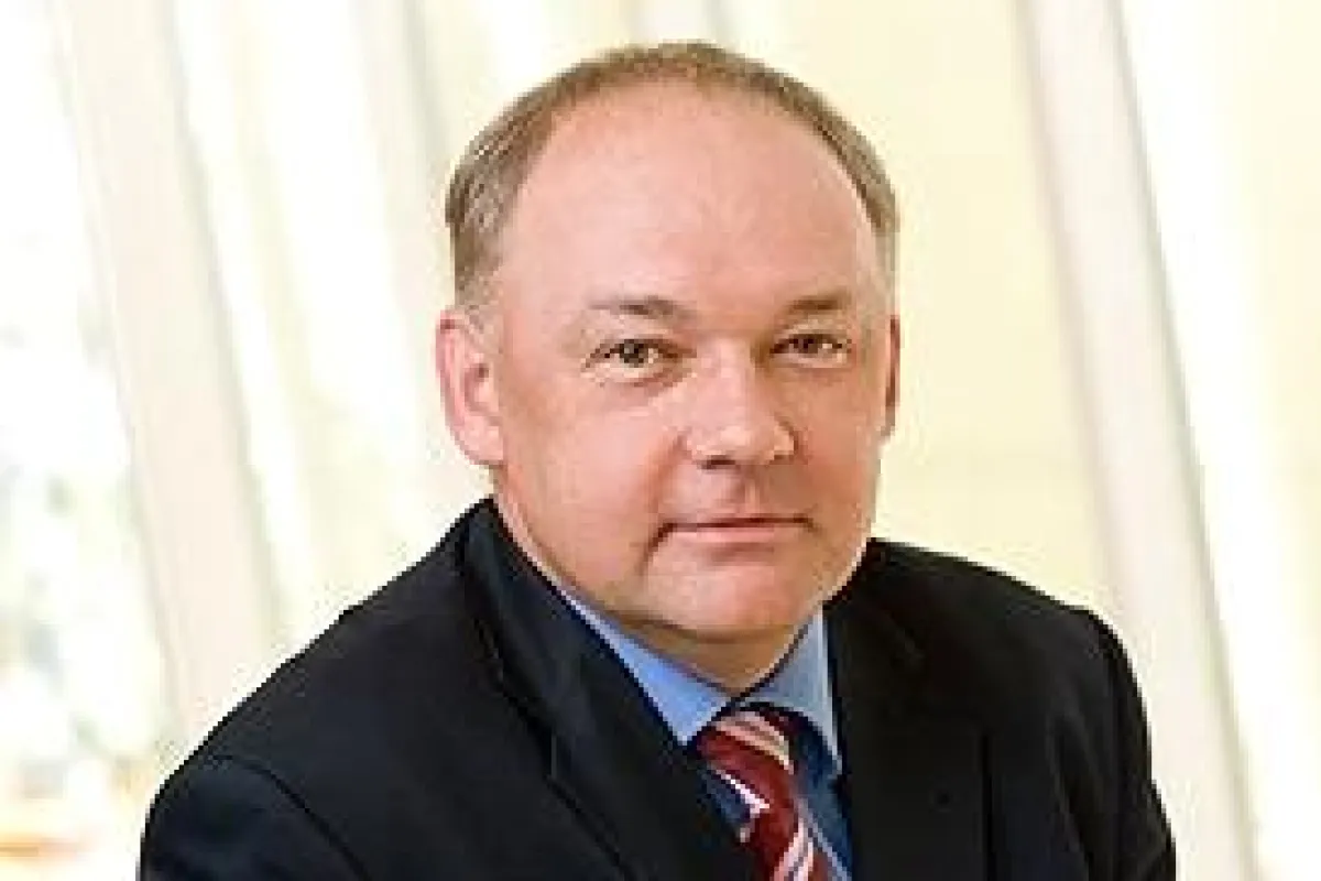 Mag. Heinz Wlzek, Leiter Marketing & Vertrieb, LexisNexis Österreich