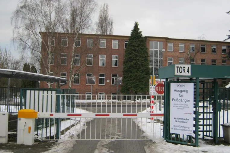 Bild: Rumatek erstellt neue Schrankenanlage für Zufahrten der Deutsche Carbone AG Frankfurt