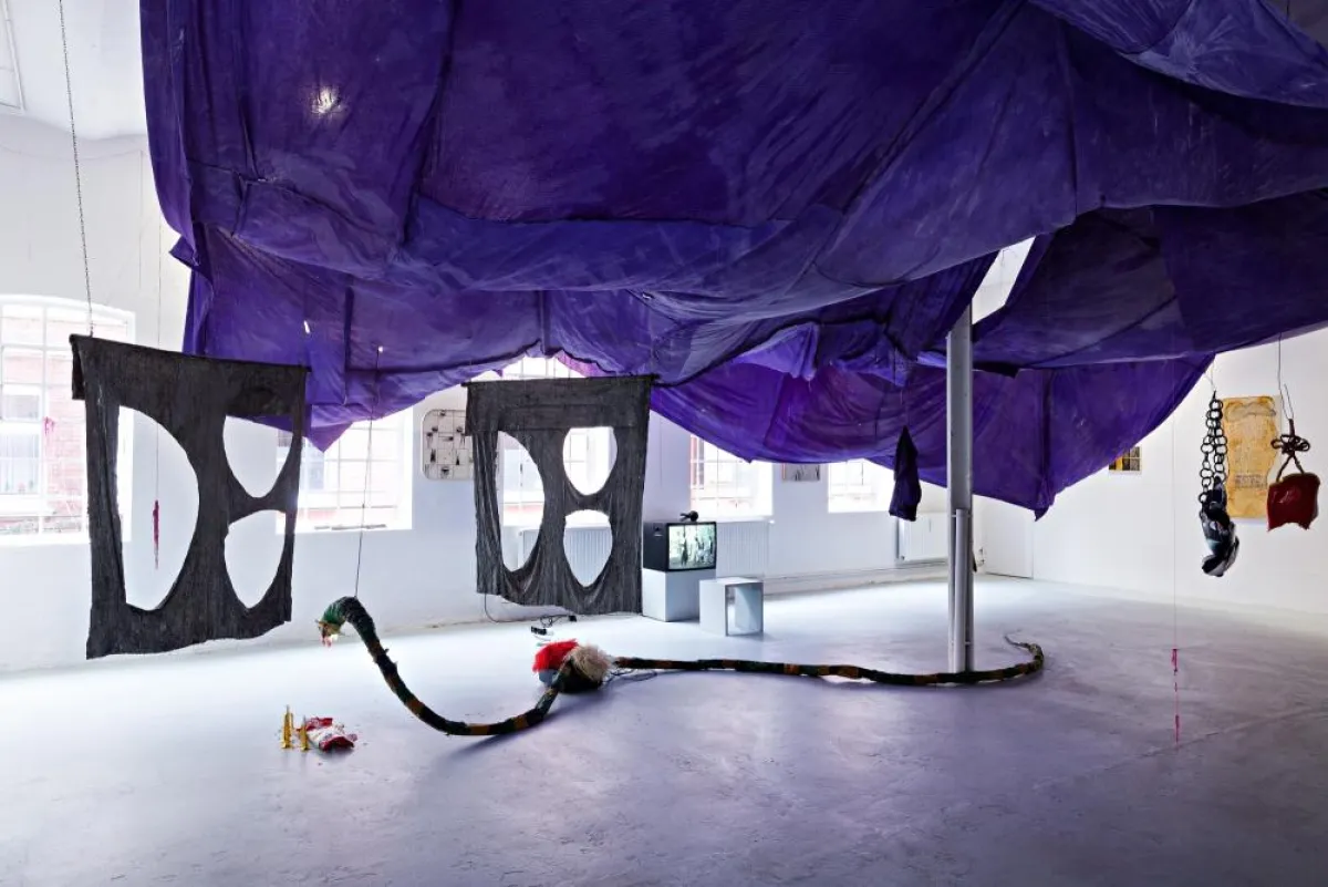 „Ausdruck und Gebärden“, Halle für Kunst Lüneburg, 2016/17, Foto: Fred Dott