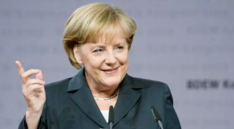 Bild: Kanzlerin will mit iPad Regierungsbilanzen aufpeppen - Experten fordern Bundes-iPads für alle Abgeordneten