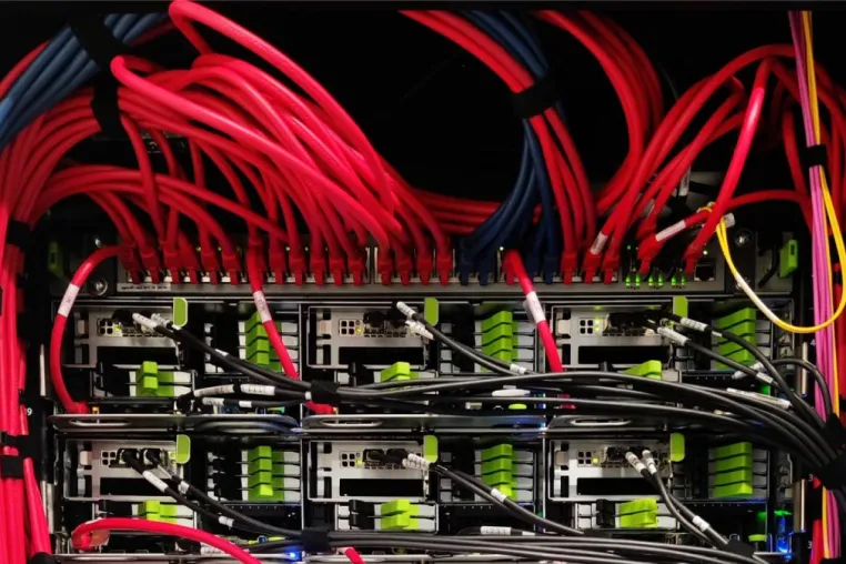 ScaleUp Technologies geht mit SCS-kompatibler Open Compute Cloud in Berlin live Bild: ScaleUp Technologies geht mit SCS-kompatibler Open Compute Cloud in Berlin live