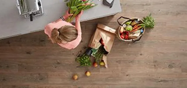 Bild: Wineo 1000 Bioboden Kollektion - erstmals zum Kleben und Klicken