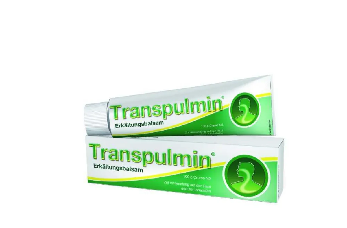 Transpulmin Erkältungsbalsam mit ätherischen Eukalyptus-, Pfefferminz- und Campherölen eignet sich zum Einreiben genauso wie zum Inhalieren.