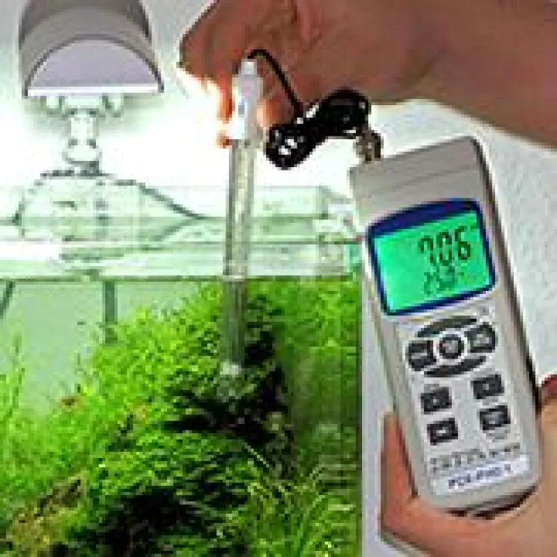 PCE-PHD 1 Wasseranalysegerät im Einsatz