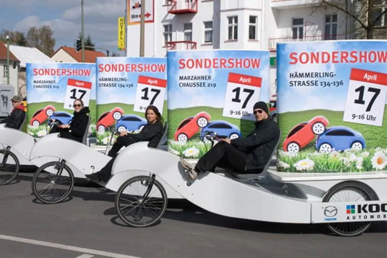 Fahrradwerbung für ein Autohaus mit moving ads Bild: Fahrradwerbung für ein Autohaus mit moving ads