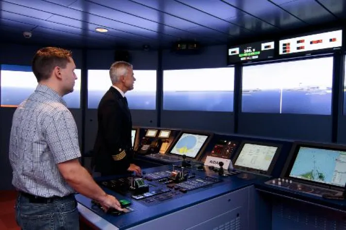 AIDA Cruises eröffnet Zentrum für maritimes Simulator-Training in Rostock Bild: AIDA Cruises eröffnet Zentrum für maritimes Simulator-Training in Rostock