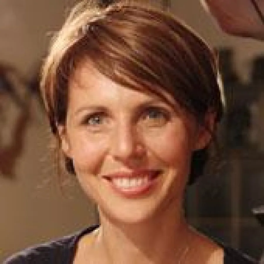 Die ehemalige Milchkönigin Claudia Fenzel (ehem. Reischl) in der Landfrauenküche des BR