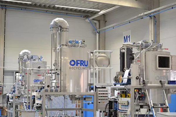 OFRU Lösemittel-Recyclinganlagen fit für Industrie 4.0 Bild: OFRU Lösemittel-Recyclinganlagen fit für Industrie 4.0
