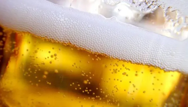 Bild: Braukessel unter Dampf - Fernsehbiere bei Markenimage führend