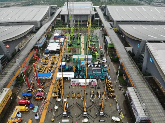 Bild: Stadt der Baumaschinen in China 