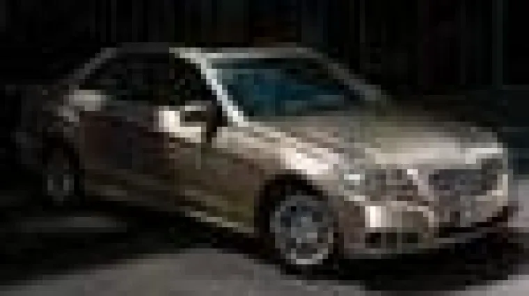 Bild: SMSCs MOST Netzwerk erneut im E-Klasse Mercedes