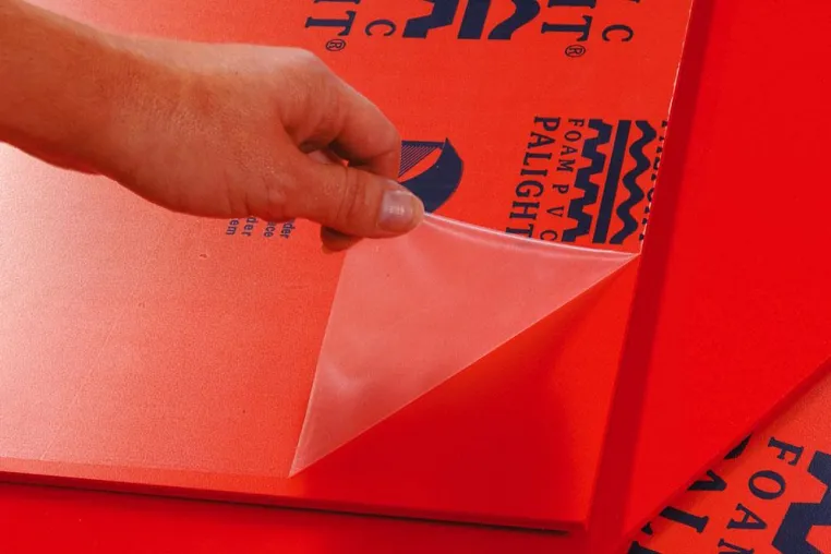 Bild: Koextrudierte Folien für PVC- und Kunststoffplatten
