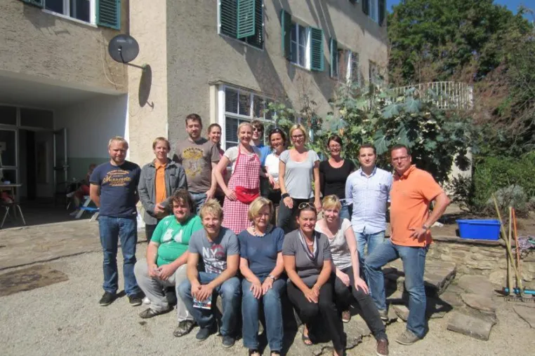 Bild: Sozialprojekt statt Laborarbeit