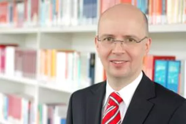 Bild: Stührenberg neuer Direktor der Berufsakademie