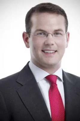 Tom Zeller neuer Generalsekretär des Instituts der deutschen Immobilienwirtschaft (iddiw) Bild: Tom Zeller neuer Generalsekretär des Instituts der deutschen Immobilienwirtschaft (iddiw)