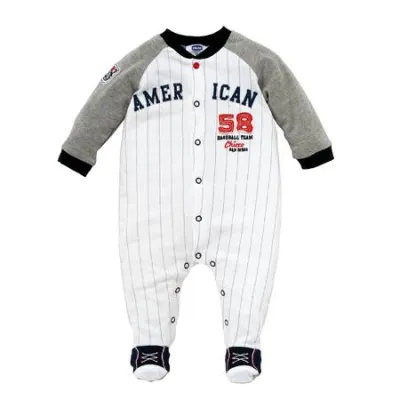 Frühjahr/Sommer-Kollektion 2012: Chicco bringt neue Mode für die kleinen Helden des Alltags heraus Bild: Frühjahr/Sommer-Kollektion 2012: Chicco bringt neue Mode für die kleinen Helden des Alltags heraus