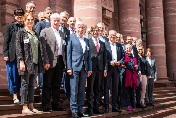 Bild: Ingenieurkammer Hessen ist neuester Bündnispartner der Allianz für Wohnen in Hessen