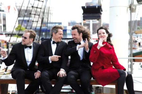 Berlin-Premiere: LaLeLu mit '20 Jahre LaLeLu – Das Jubiläumsprogramm' in den Wühlmäusen am 24. & 25.09.2015 Bild: Berlin-Premiere: LaLeLu mit '20 Jahre LaLeLu – Das Jubiläumsprogramm' in den Wühlmäusen am 24. & 25.09.2015