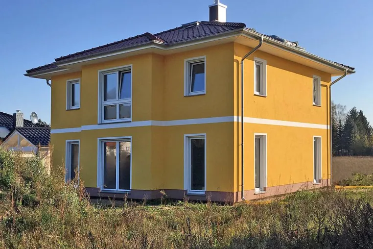 Bild: Zweimal Stadtvilla Lugana zu besichtigen