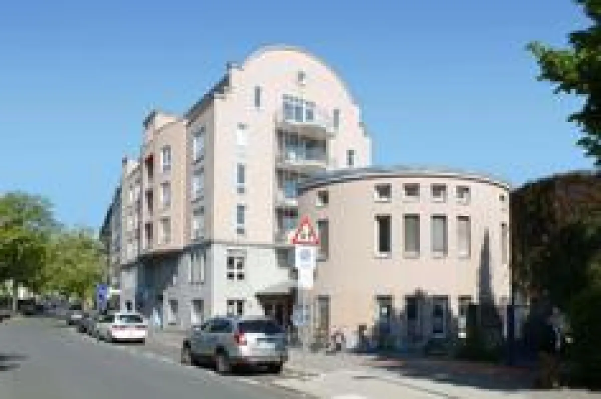 Das vollvermietete Wohn-/Geschäftshaus