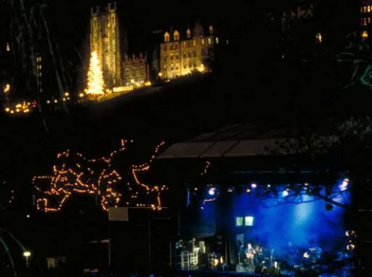 Bild: Englisch lernen mit "Hogmanay" - das Silvesterfest in Edinburgh
