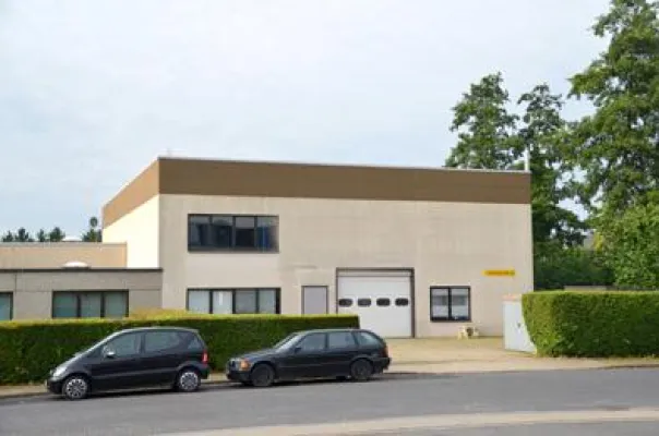 Bild: Neuansiedlung: Ausgefuchste Schwimmbadartikel