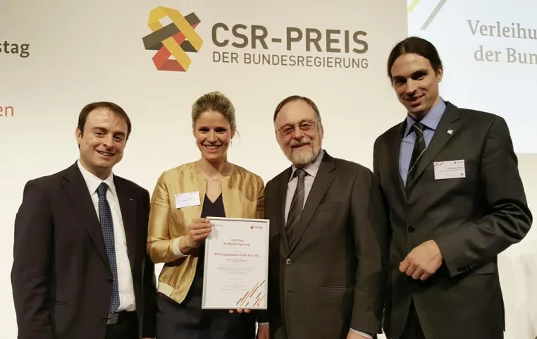 Bundesregierung ehrt Esta für Integration von Geflüchteten Bild: Bundesregierung ehrt Esta für Integration von Geflüchteten