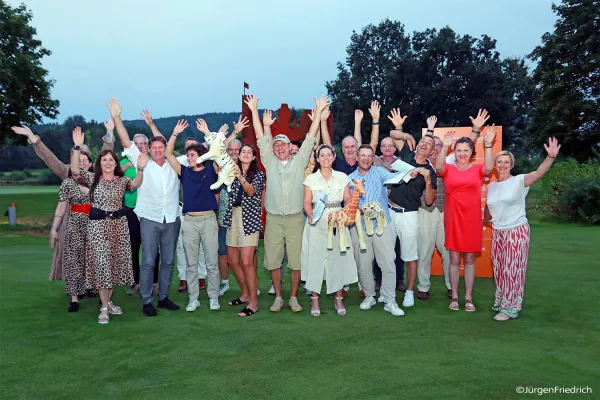 Bild: SafariGolf: ORANGE CUP lockt Golfer in die fränkische Savanne