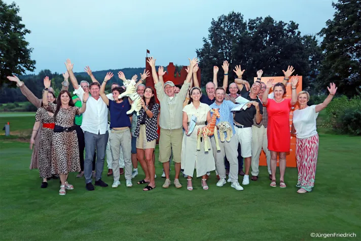 SafariGolf: ORANGE CUP lockt Golfer in die fränkische Savanne Bild: SafariGolf: ORANGE CUP lockt Golfer in die fränkische Savanne