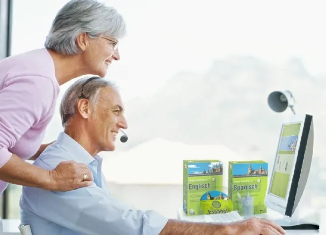 Senioren: Sprachen lernen am Computer - Doppelt fit statt Doppelherz Bild: Senioren: Sprachen lernen am Computer - Doppelt fit statt Doppelherz