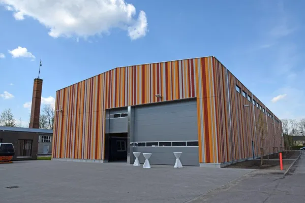 Bild: MAX-Holz Systemtechnik GmbH weiht neue Produktionshalle ein