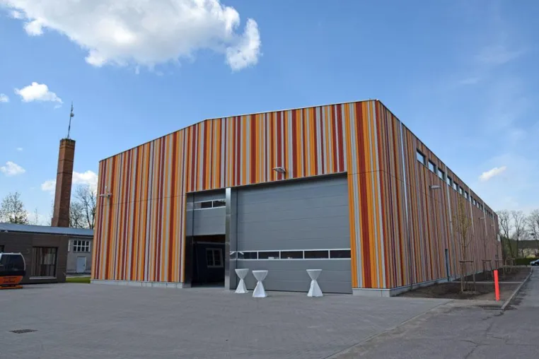 Bild: MAX-Holz Systemtechnik GmbH weiht neue Produktionshalle ein