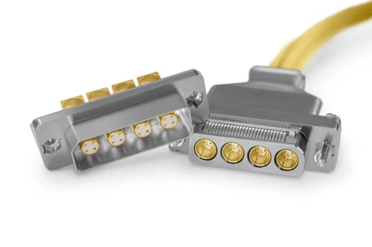 Geschirmte, langlebige Sub-D Steckverbinder von Smiths Connectors mit 150 Ohm Quadraxkontakten
